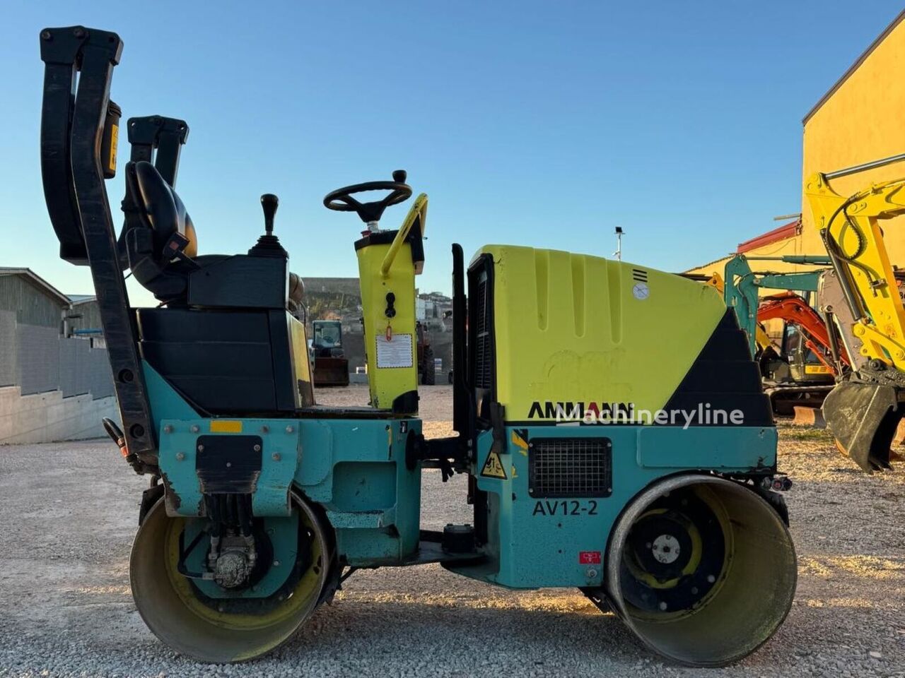 Ammann AV12-2 mini road roller