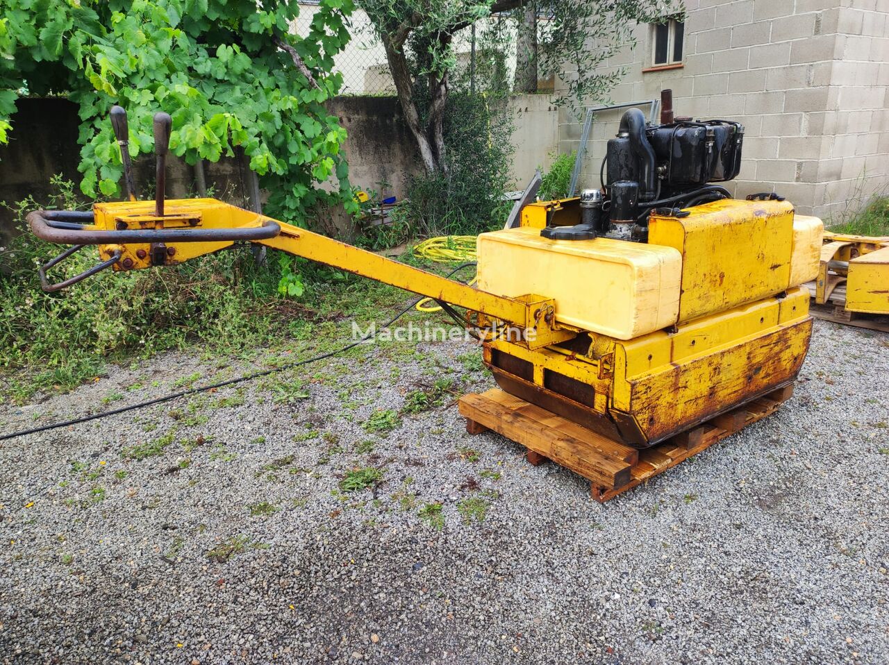 BOMAG 750 kleine Walze