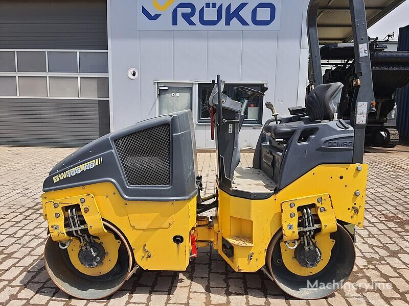 rullo compattatore tandem BOMAG BW 100 AD-5