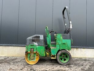 BOMAG BW 90 AC-2 compactador manual