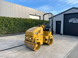 mini rouleau compresseur Caterpillar CB 1.7