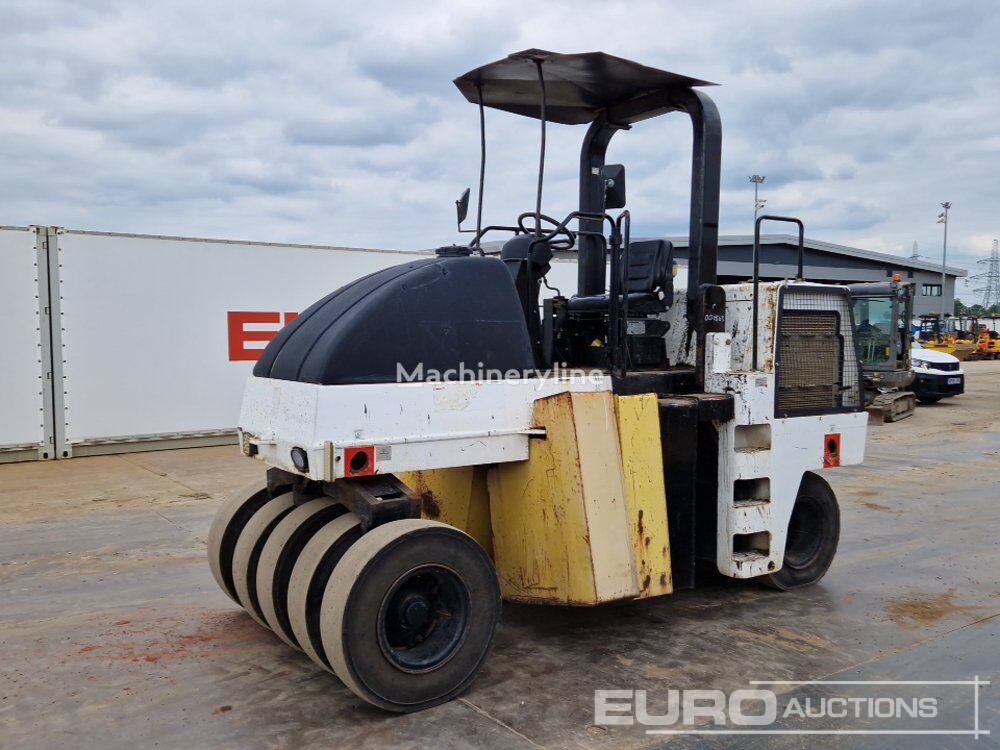 Dyna Pac CP142 mini road roller