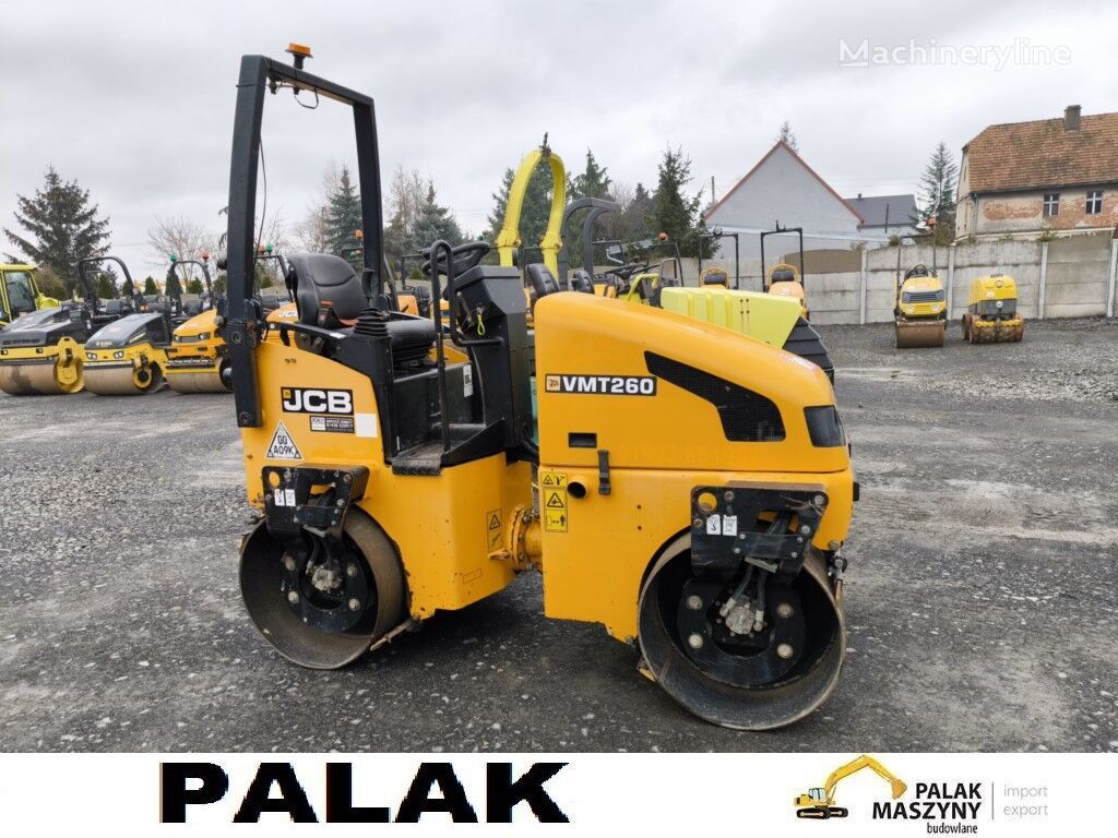 xe lu đường cỡ nhỏ JCB VMT 260-120