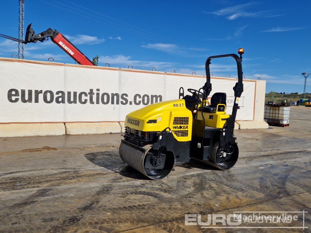 Wacker RD27 mini road roller