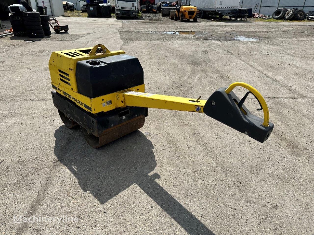 Wacker RD7H VIN 042 mini road roller