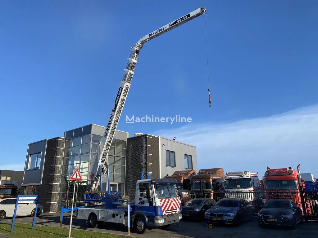 IVECO EuroCargo 90 E18 - EURO 5 + KLAAS ALU-KRAN 30 METER MET REMOTE mobile crane