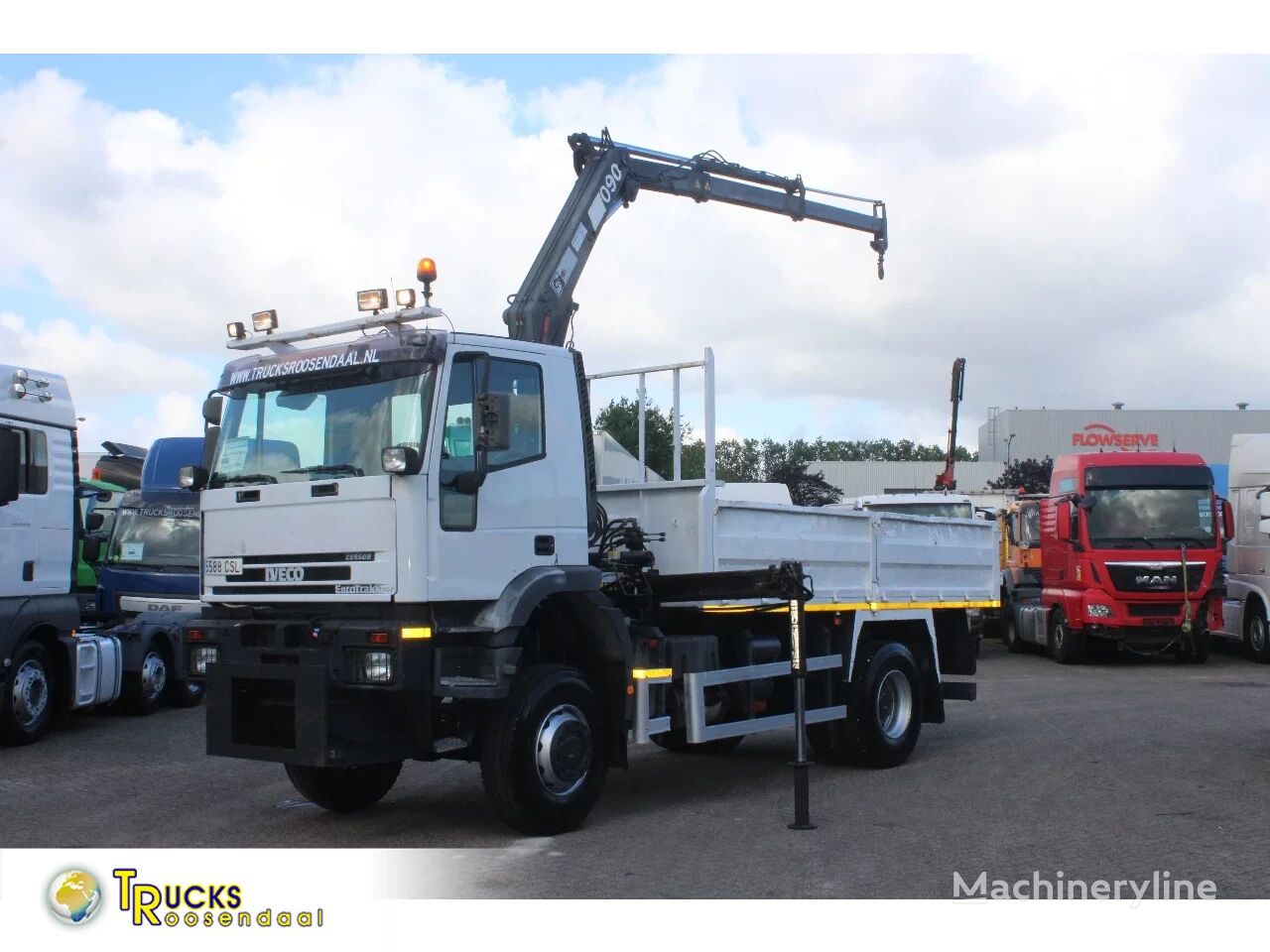 cần cẩu di động IVECO Eurotrakker 310 + tipper + 4x4 + HIAB 090 AW + 18T EURO 2