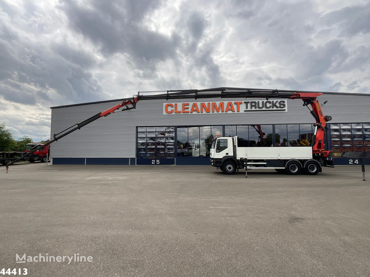 grua móvel IVECO Trakker AD260T41 Palfinger 36 Tonmeter + Fly-Jib Just 53.493 km!