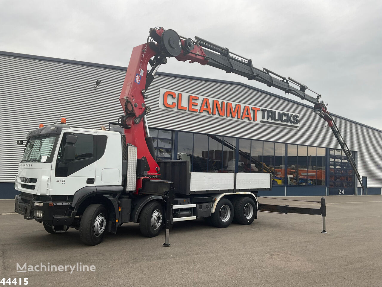 IVECO Trakker AT410T41 8x4 HMF 85 Tonmeter laadkraan + Fly-Jib! mobile crane