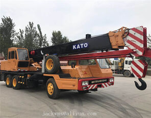 Kato NK250 mobile crane