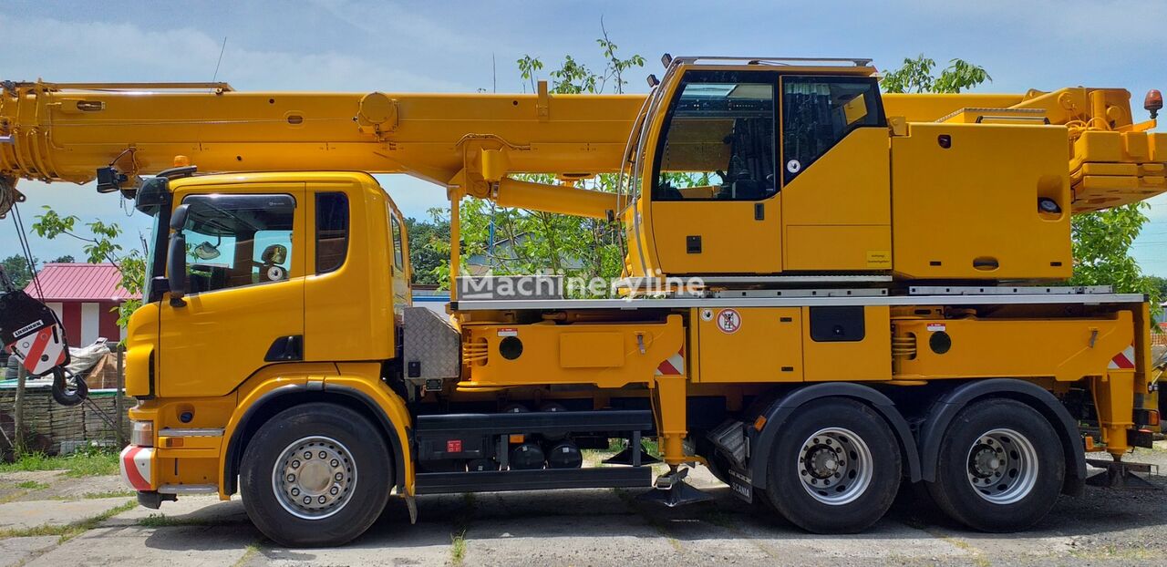 cần cẩu di động Liebherr LTF  1035