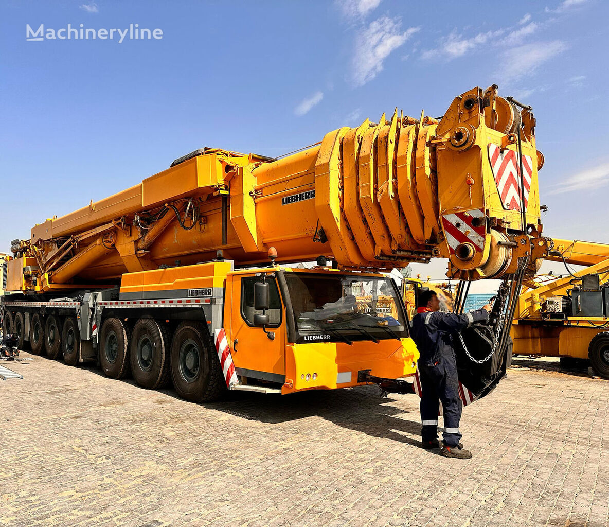 Liebherr LTM 1500-8.1 mobile crane