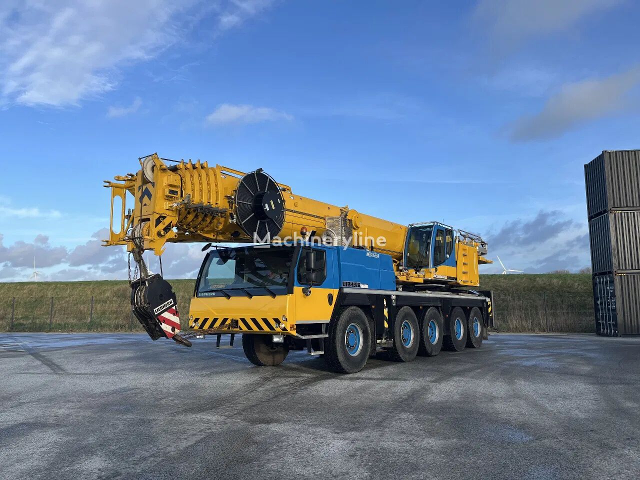 grue mobile Liebherr LTM1130-5.1