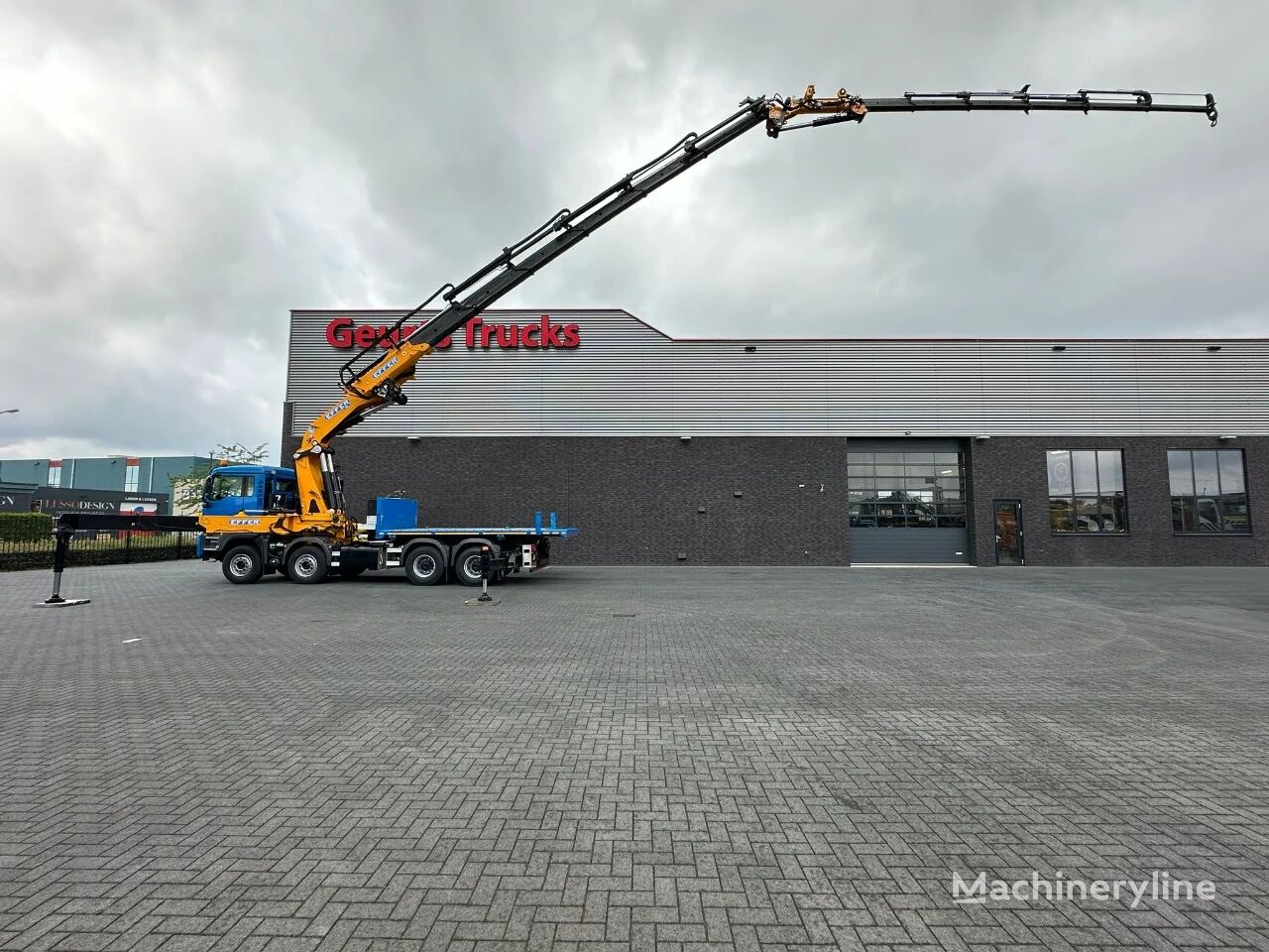 grue mobile MAN TGS 41.480 8X4 TREKKER-BAKWAGEN COMBI + EFFER 955/6S + JIB 6S HD