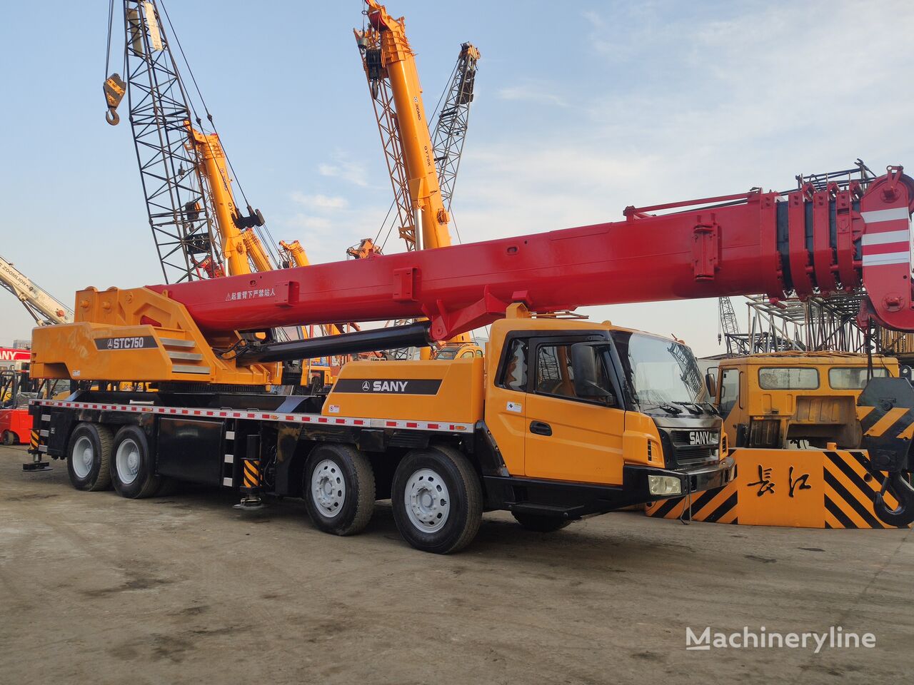 جرثقیل متحرک Sany STC750 Truck Crane 75ton Sany Crane