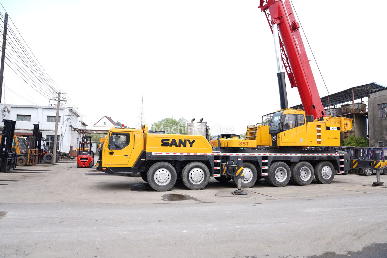 Sany stc1000 mobile crane