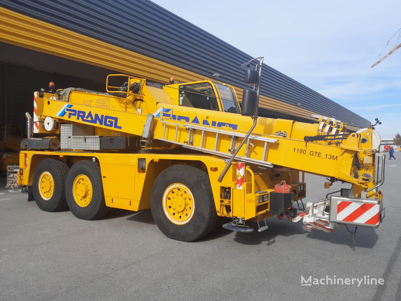 Tadano AC 40-1 City mobile crane