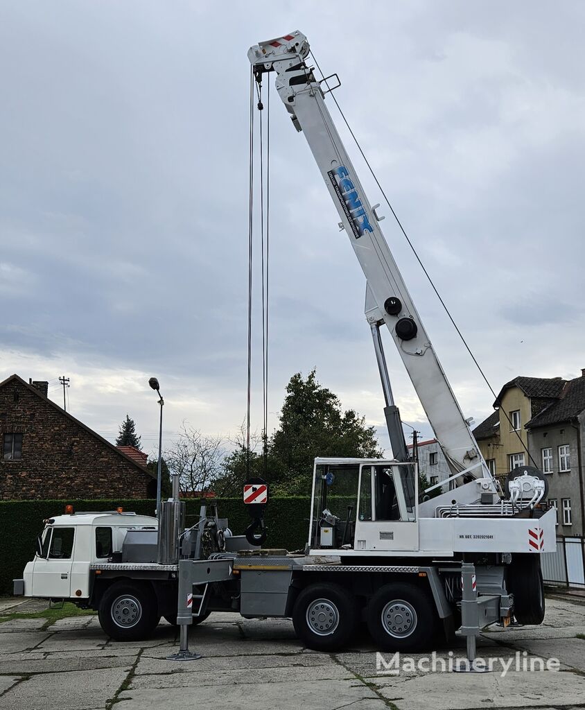 grue mobile Tatra 815 AD-28