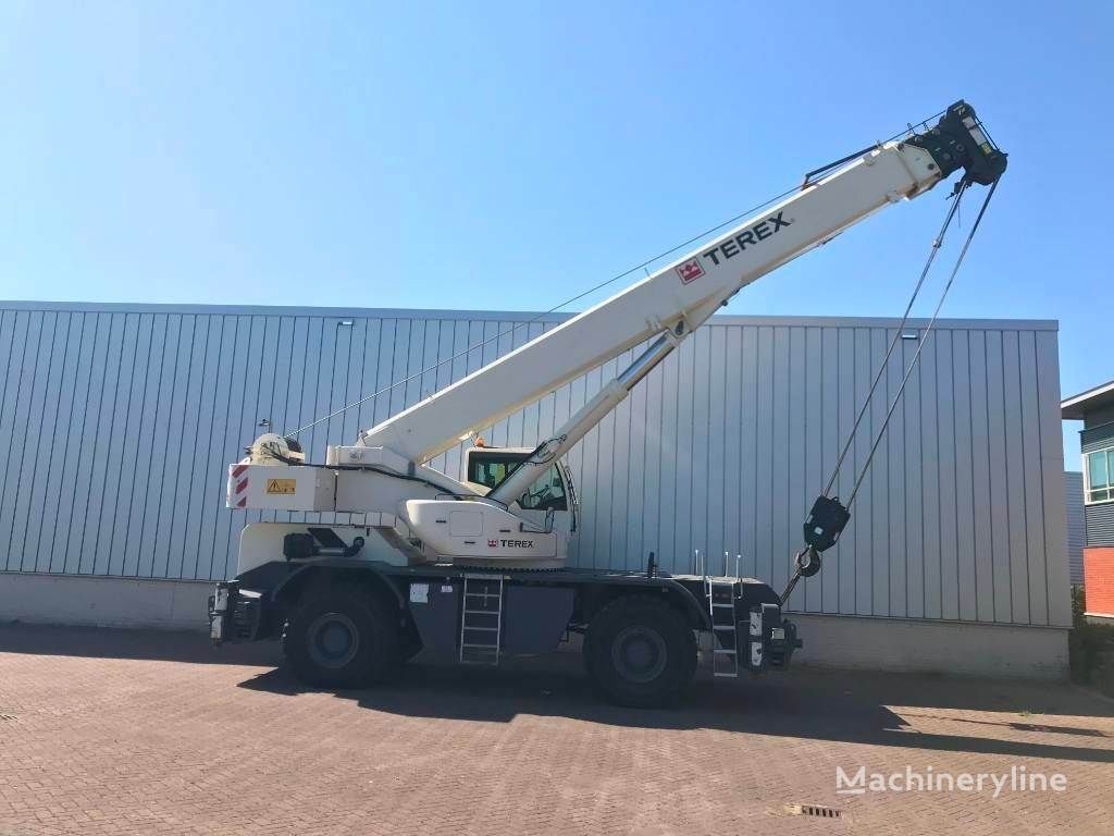 автокран Terex 1075