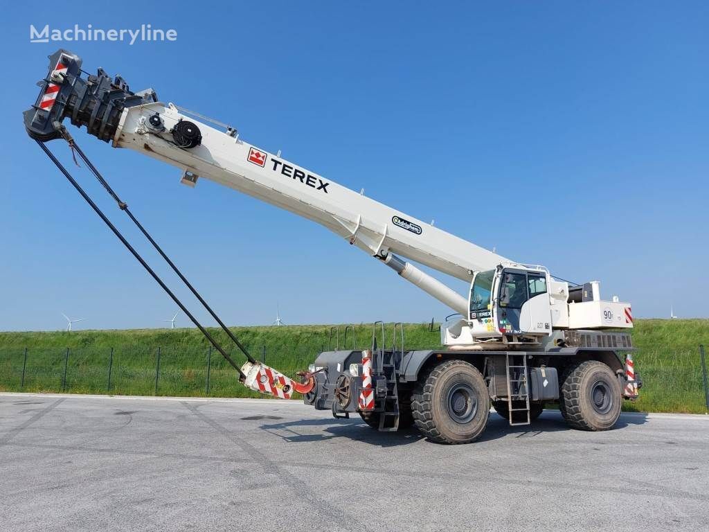 Terex RT90 mobile crane