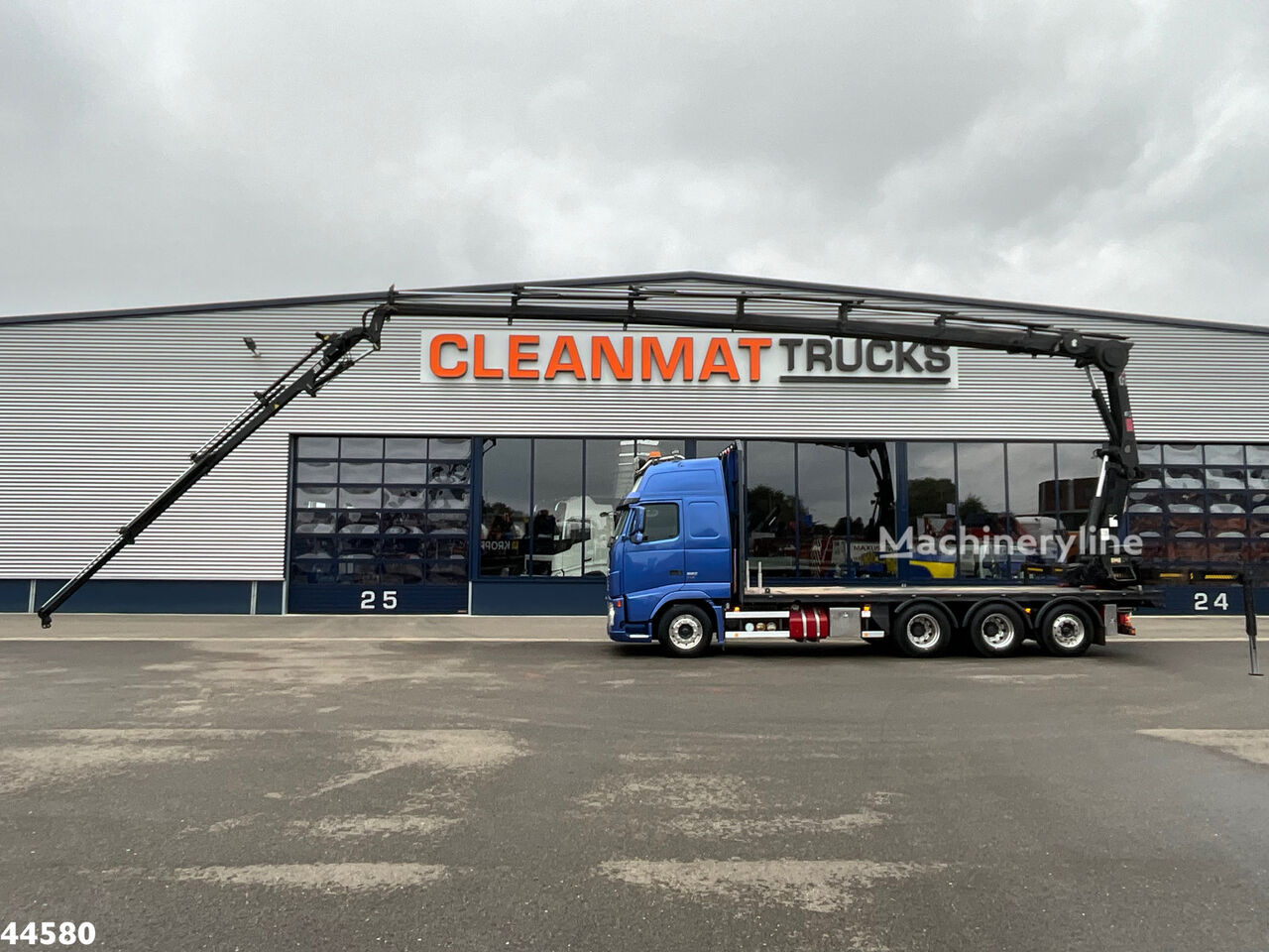 Autojeřáb Volvo FH 520 8x4 Euro 5 Hiab 24 Tonmeter laadkraan + Fly-jib na prodej | Machineryline CZ Autojeřáb Volvo FH 520 8x4 Euro 5 Hiab 24 Tonmeter laadkraan + Fly-jib - Machineryline