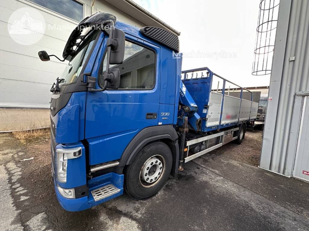 شاحنة رافعة Volvo FM 330