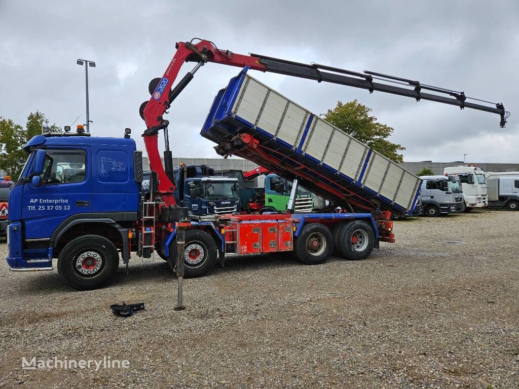 mobile crane Volvo FM 460 8x2/4 With HMF 2620K5 (Y2016) and 3 way tip