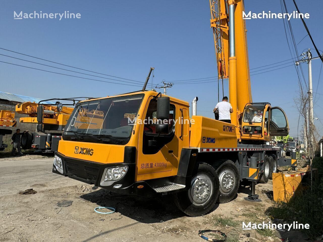 XCMG QY70K-II mobile crane