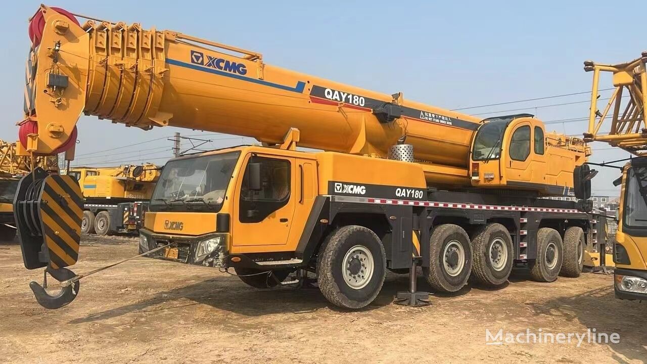 XCMG XCMG QAY180 180 ton used mobile truck crane mobile crane