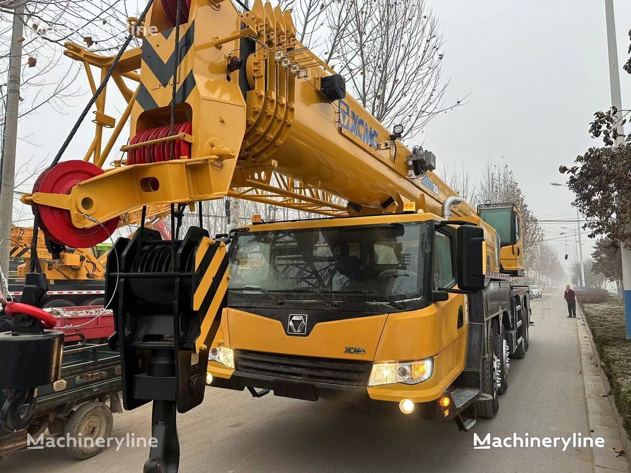 XCMG XCT75 mobile crane