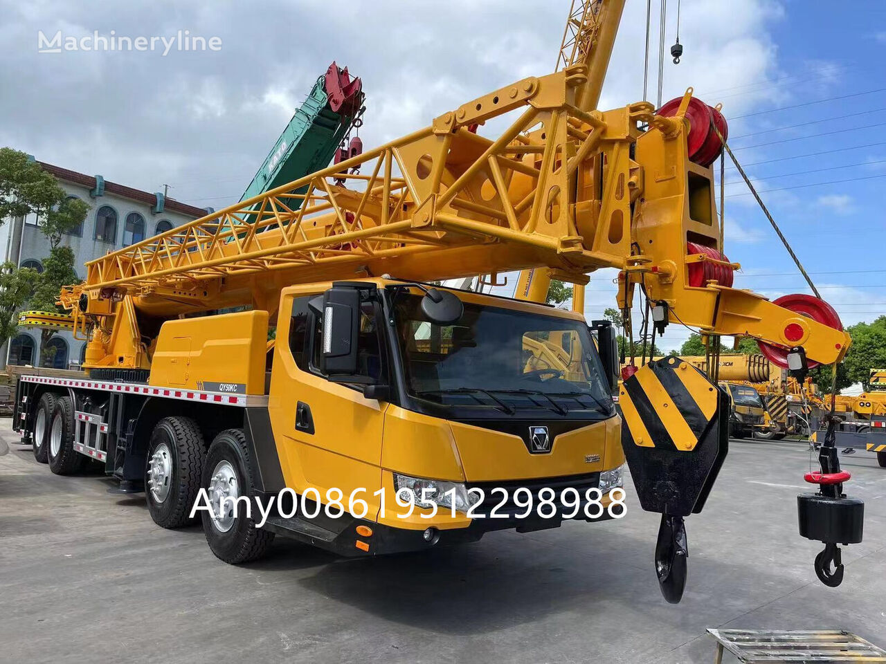 XCMG XZJ5335JQZ50K mobile crane