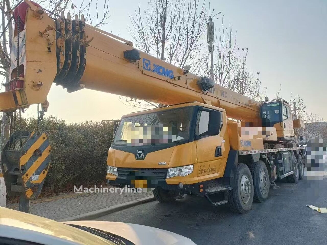 grue mobile XCMG QY55K5C_2 sur châssis XJCM QY55K QY55KC QY55K5C QY55K5C_2 55ton 55 ton 55t