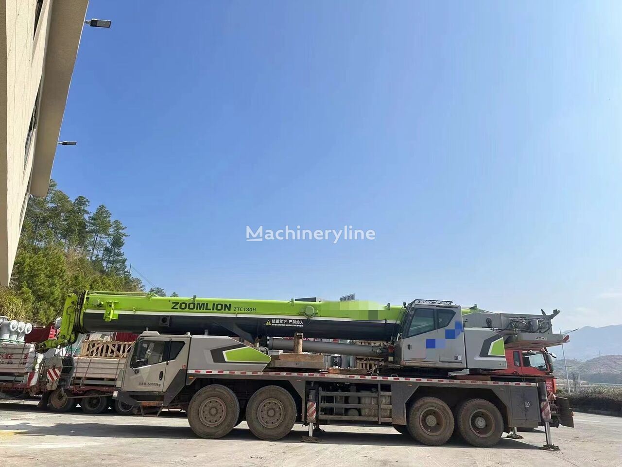 grue mobile Zoomlion 80-ton mobile crane