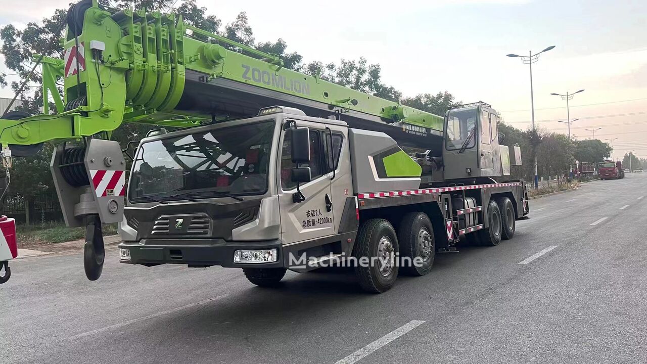 Zoomlion ZTC500V ZTC500H ZTC550V 50T 55T 70T mobile crane