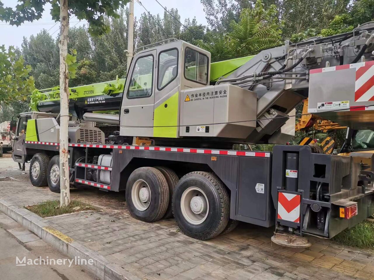 grue mobile Zoomlion ZTC550V Truck Crane