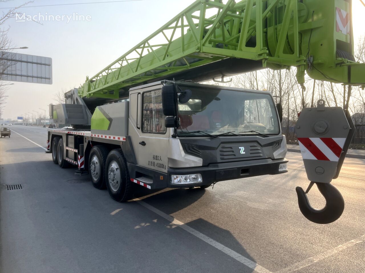 автокран Zoomlion Zoomlion ZTC700V 70 ton used mobile truck crane