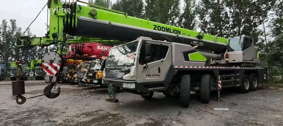 Zoomlion Zoomlion ZTC800H 80 ton used mobile truck crane ajoneuvonosturi