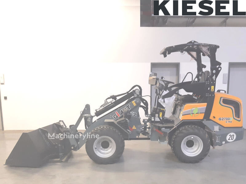 Chargeuse multifonctionnelle Giant G2700E X-Tra - Machineryline