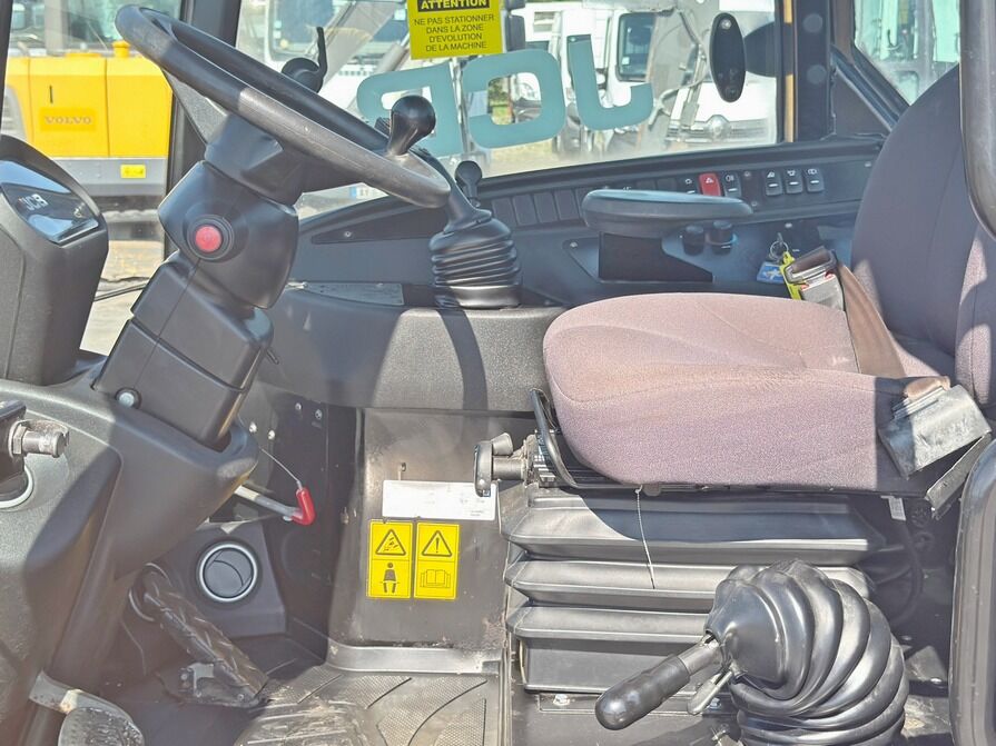 JCB 406 t4 * RADLADER * 4×4 * TOP CONDITION
