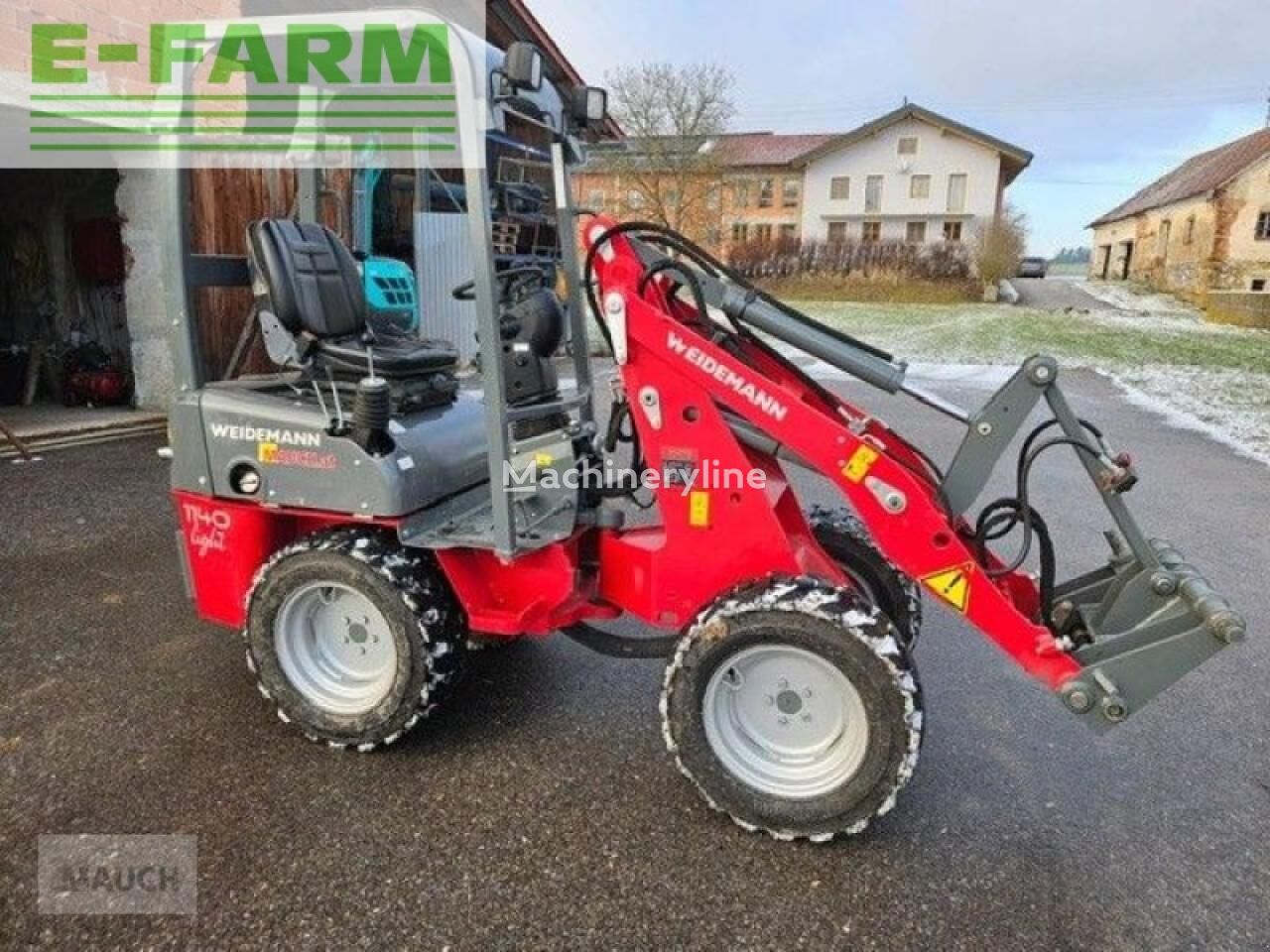 Weidemann 1140 light multifunctional loader