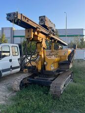 Macao HWL500R pile driver