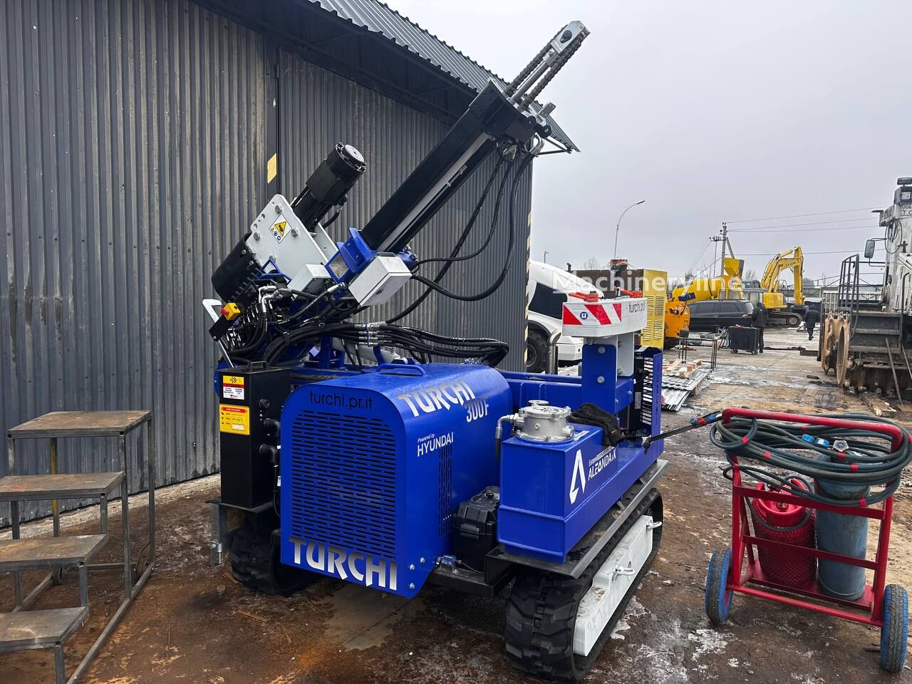 Turchi 300F máquina hincadora nueva - Machineryline