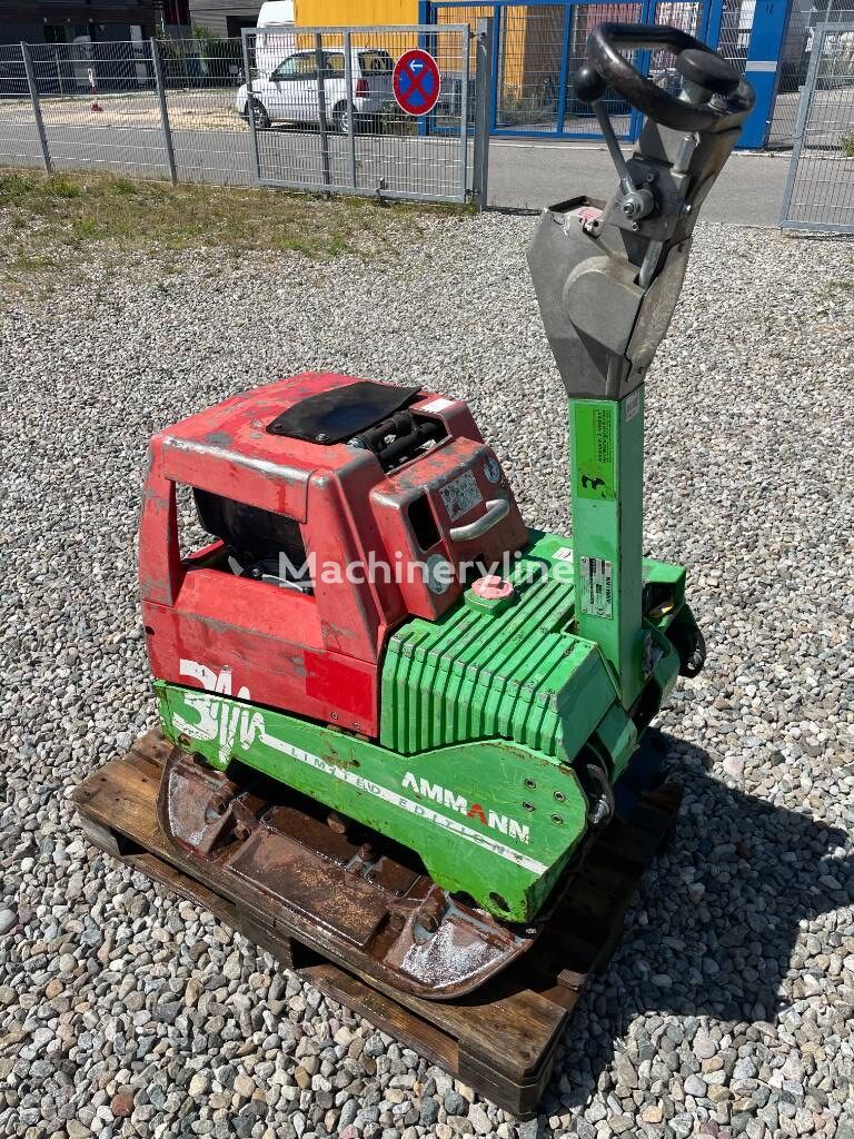 Ammann AVH 6030 plate compactor