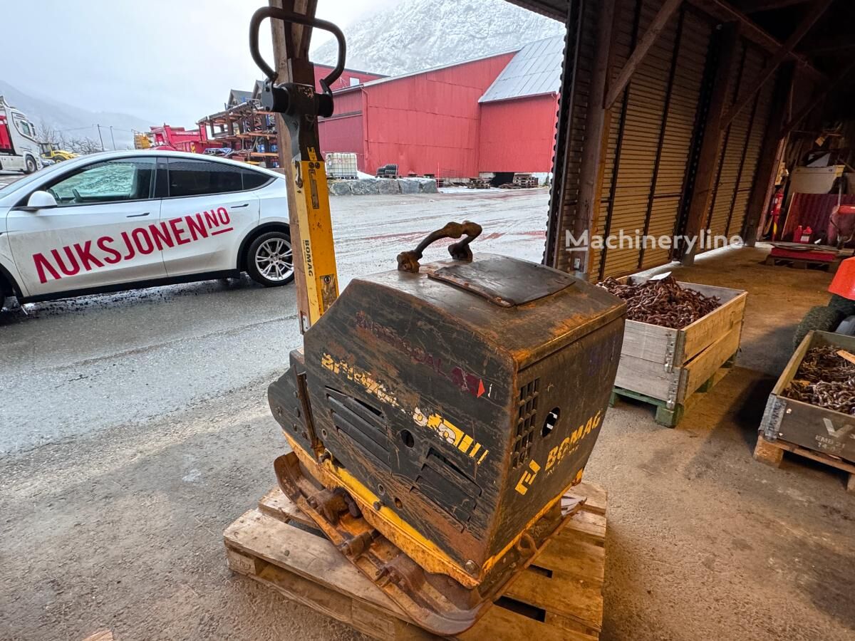 BOMAG BPR 70/70 D plate compactor