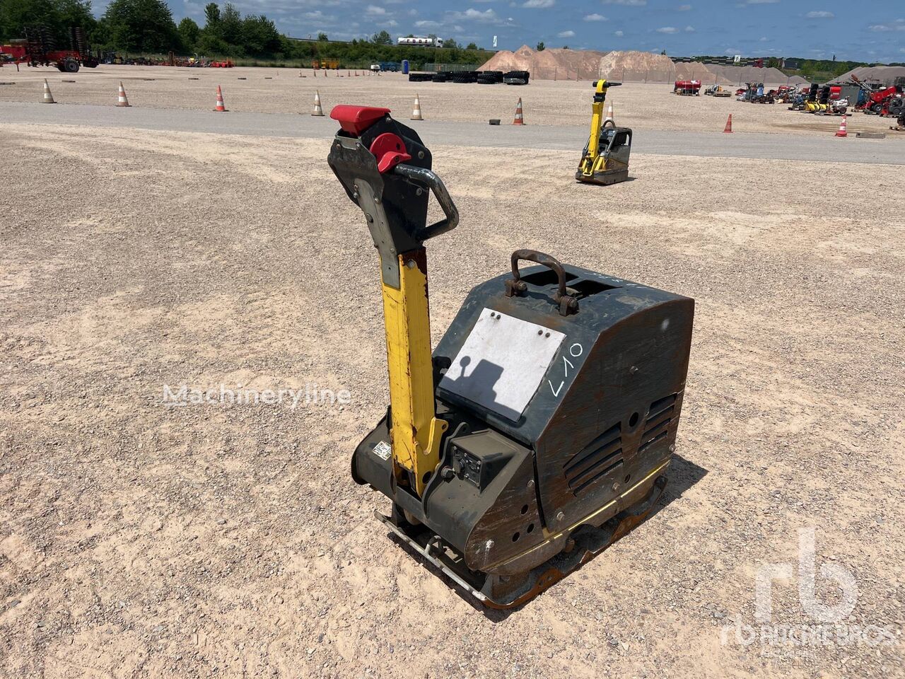 Prodaja BOMAG BPR 70/70D Plaque Vibrante vibro ploče | Machineryline HR BOMAG BPR 70/70D Plaque Vibrante vibro ploča - Machineryline