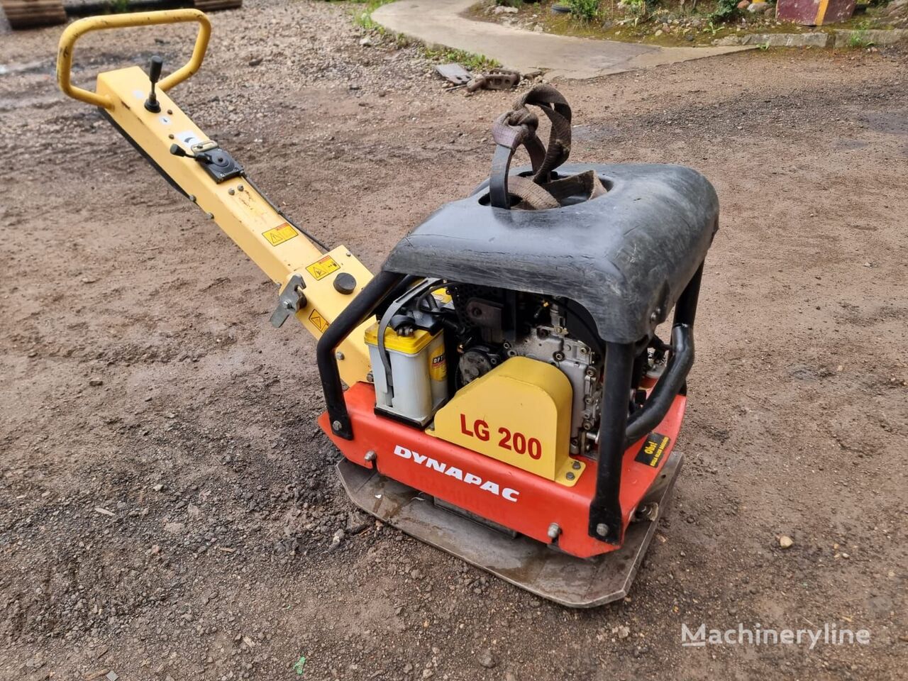 Dynapac LG 200 plate compactor