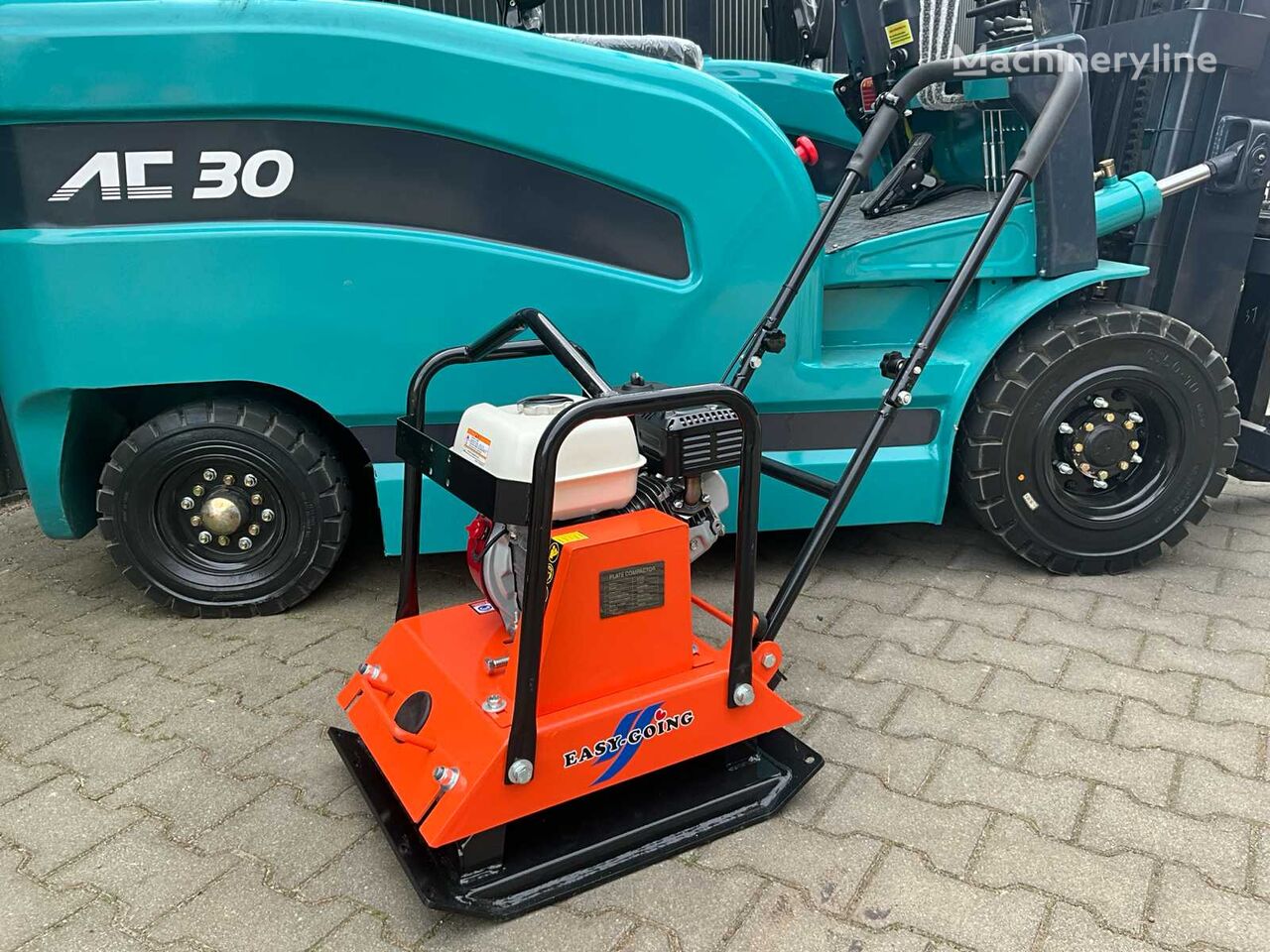 Easy_Going CT120 plate compactor