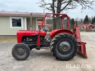 Massey Ferguson 35 maantiivist&auml;j&auml;