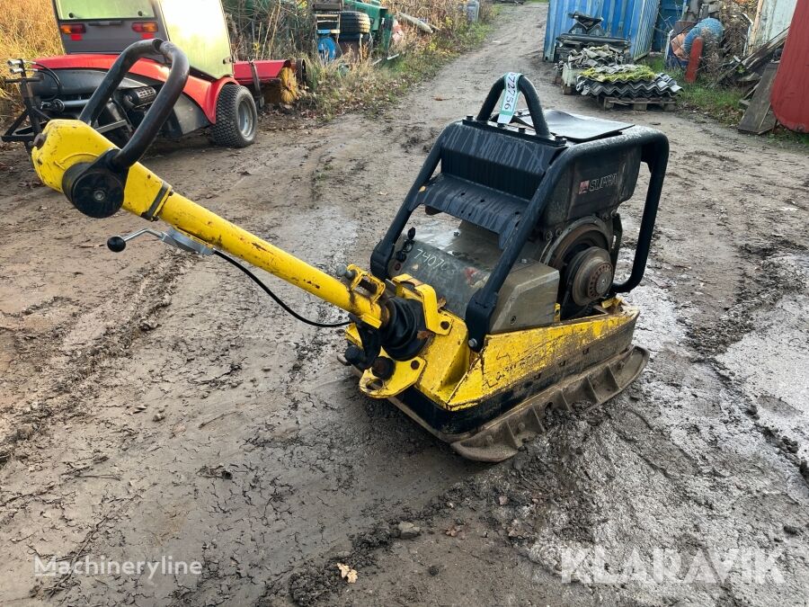 Wacker DPU 6055 plate compactor