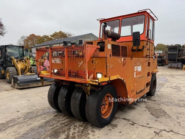 Compacteur à pneus Hamm GRW 15 - Machineryline